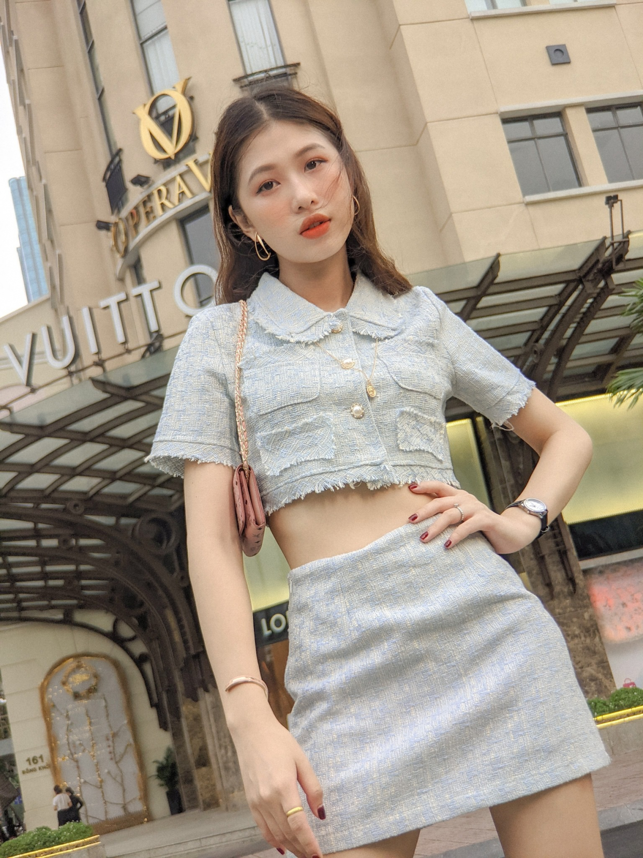 Nét đẹp trong veo đầy cuốn hút của nữ sinh ĐH Tôn Đức Thắng