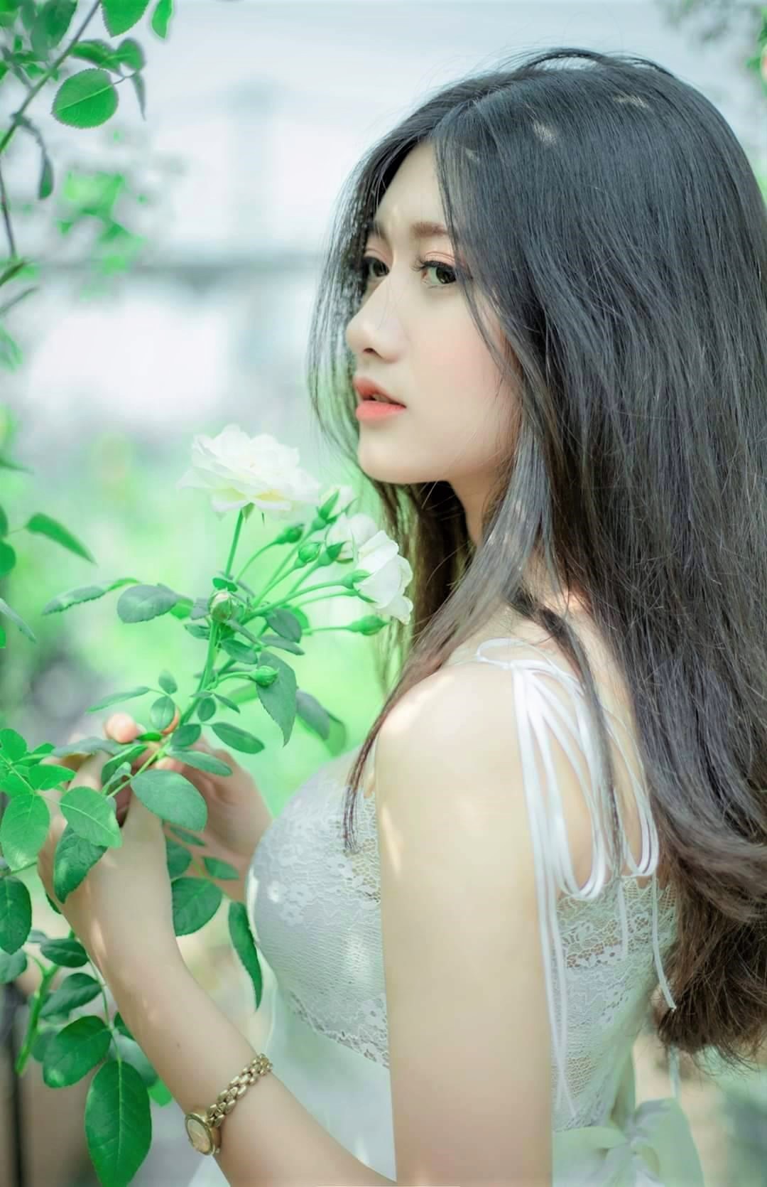 Cô gái xinh đẹp 17 tuổi: Hạnh phúc nhờ đam mê mẫu ảnh