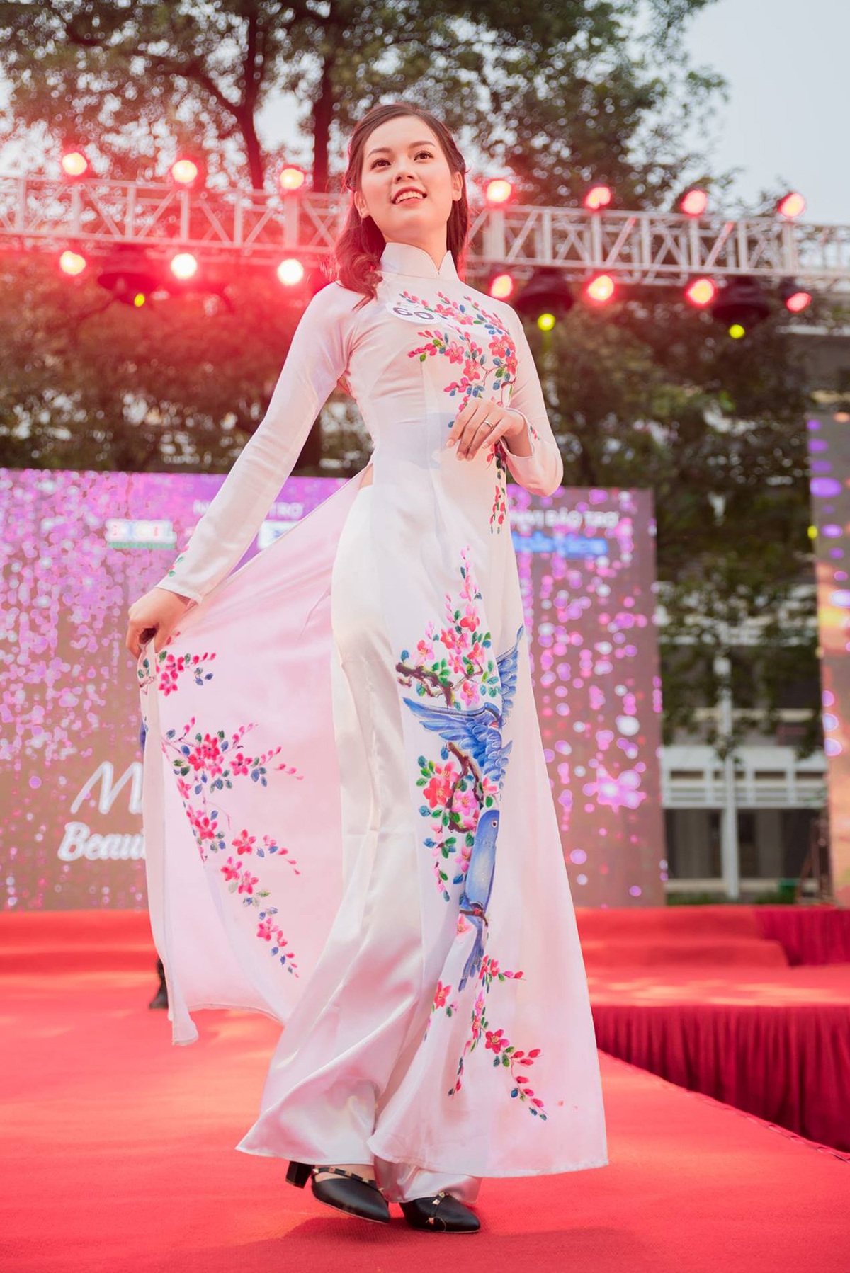 2 năm sau đăng quang, Hoa khôi ĐH Bách khoa Hà Nội giờ thế nào?