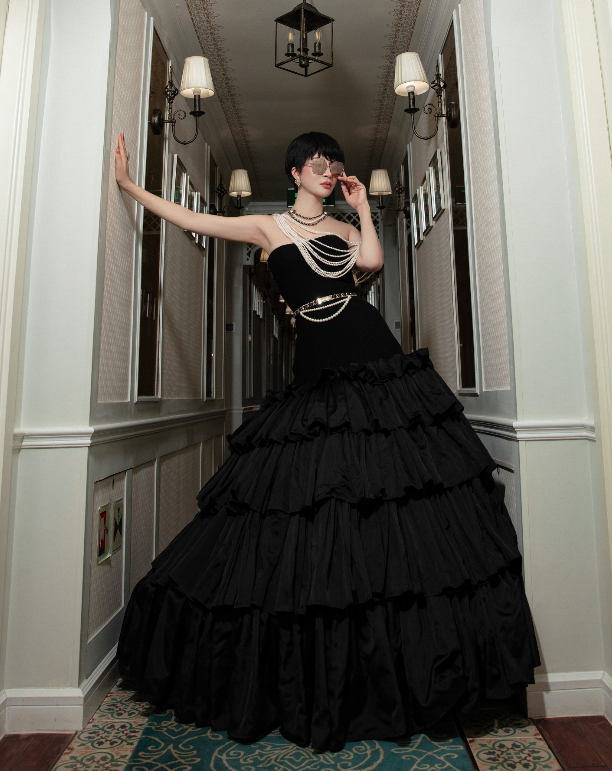 MC Thanh Mai khoe dáng nóng bỏng ở tuổi U.50