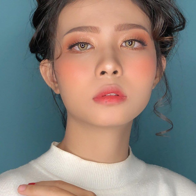 Không đổ lỗi cho hoàn cảnh, cô nàng 2K3 tự chủ kinh tế từ năm lớp 12