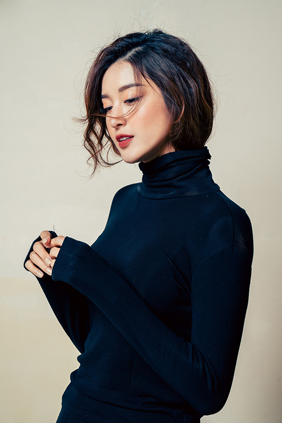 Á hậu Huyền My theo đuổi hình ảnh giản dị