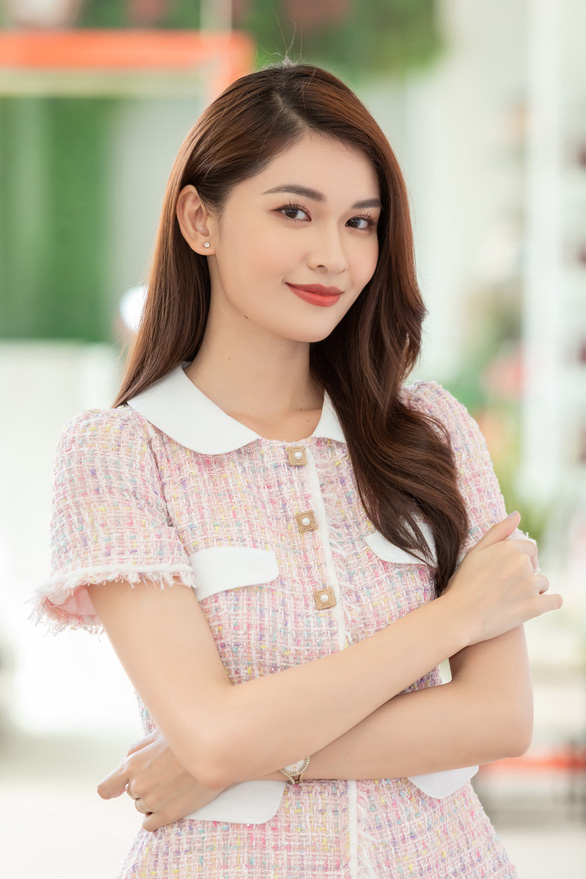 Á hậu Thùy Dung: ‘Việc càng thử thách, càng không nên trì hoãn’