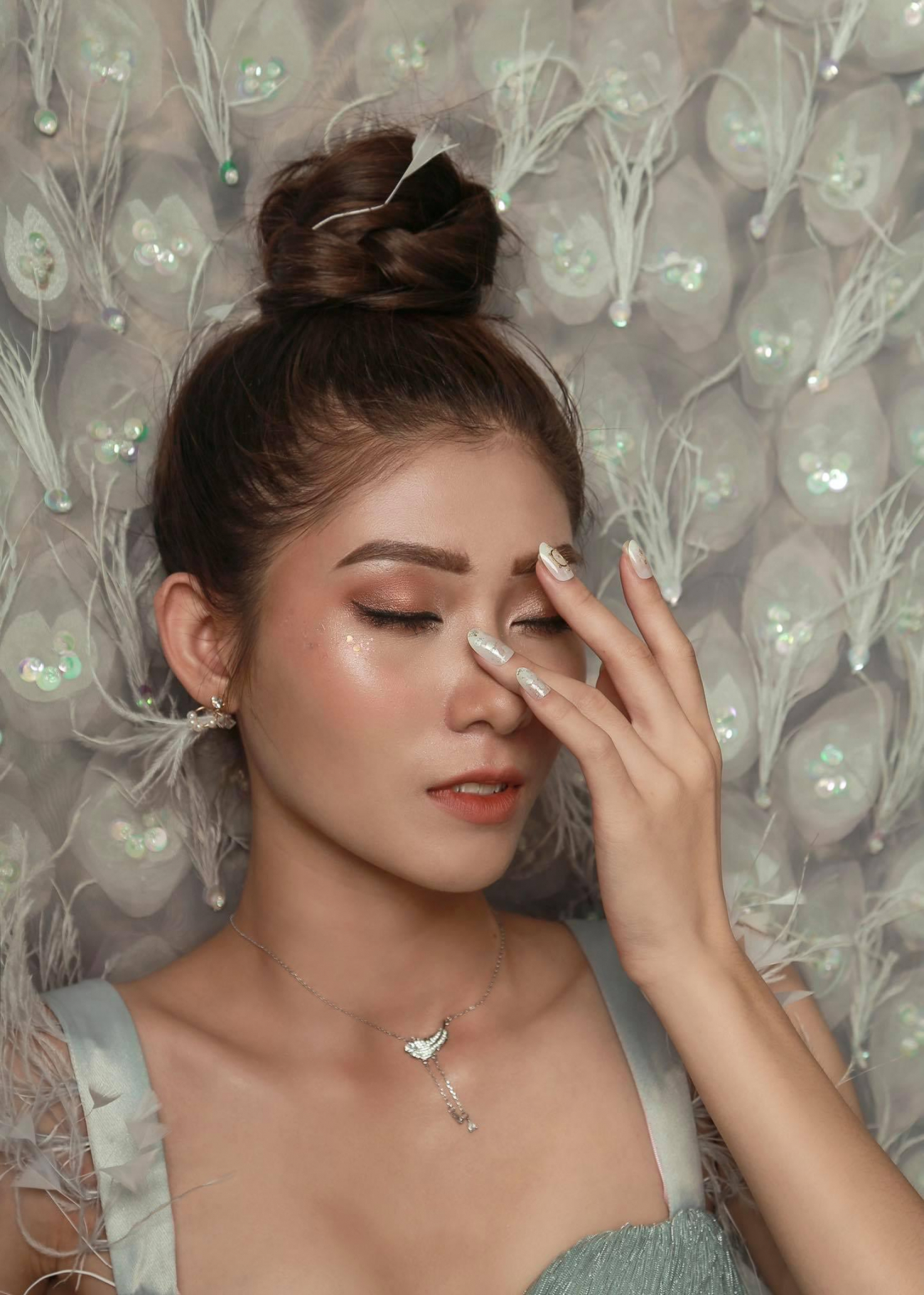  Á khôi HUTECH quê Đắk Lắk cao 1m71 chịu ảnh hưởng lớn từ Hoa hậu Hương Giang