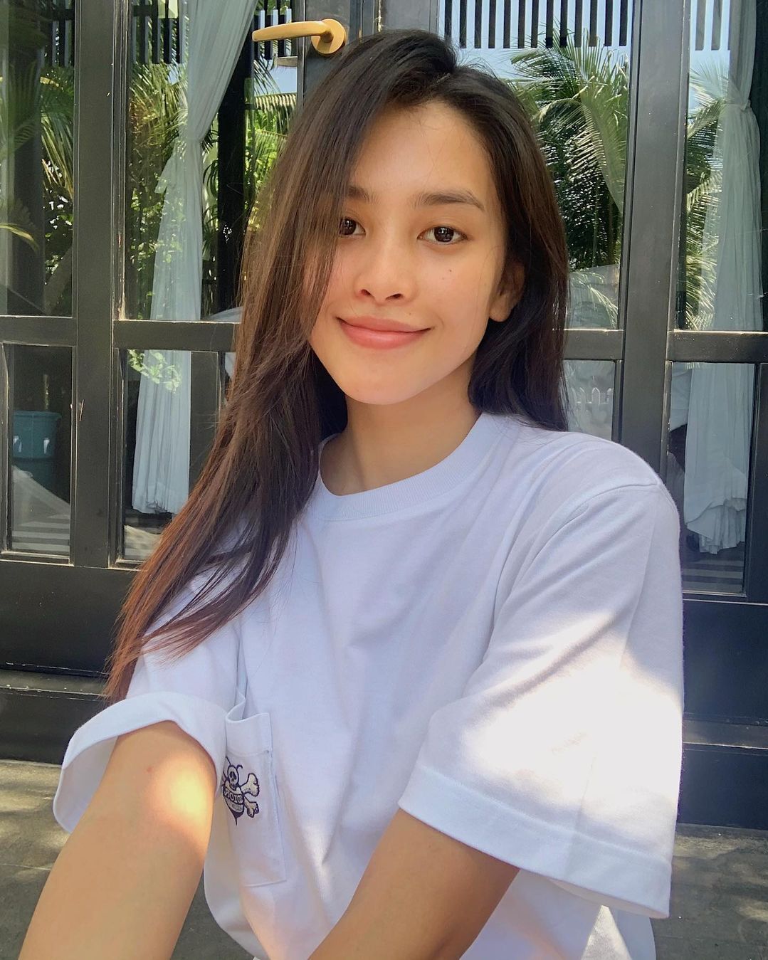 Nhan sắc ít son phấn của dàn hoa hậu Việt